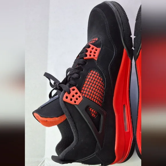 Jordan 4 Retro Red Thunder